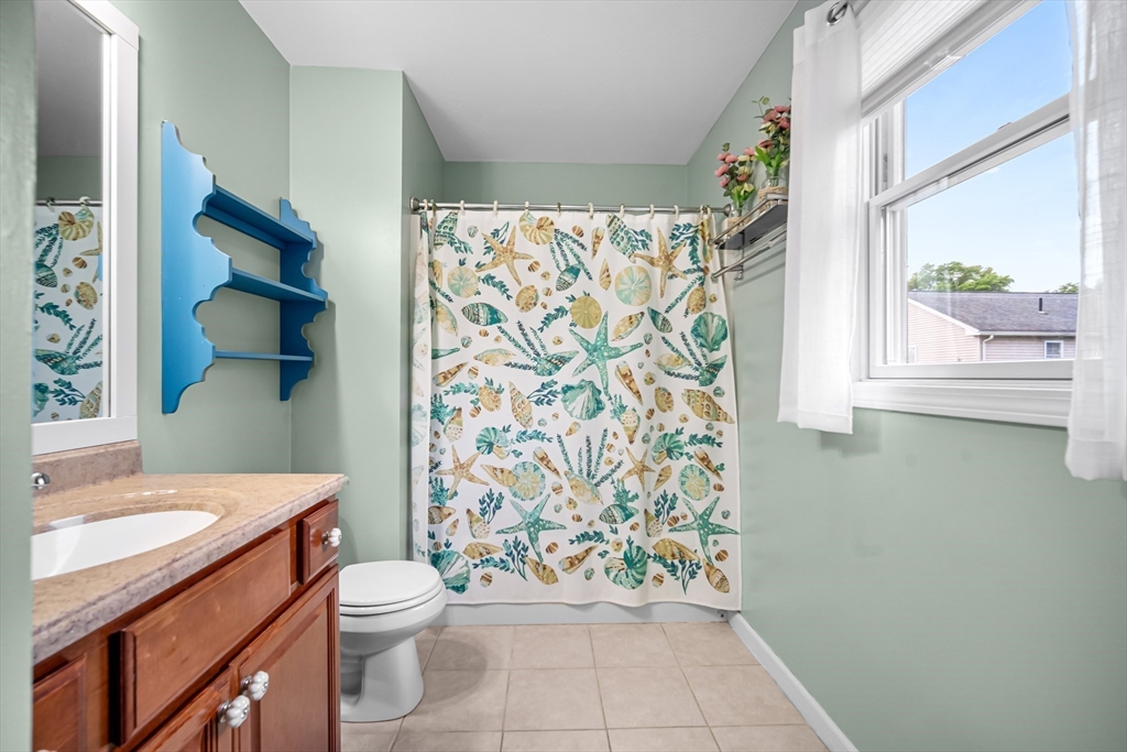 1572 Sumner Avenue Springfield, MA 01118 - Photo 23 of 33 Gallery Image 23