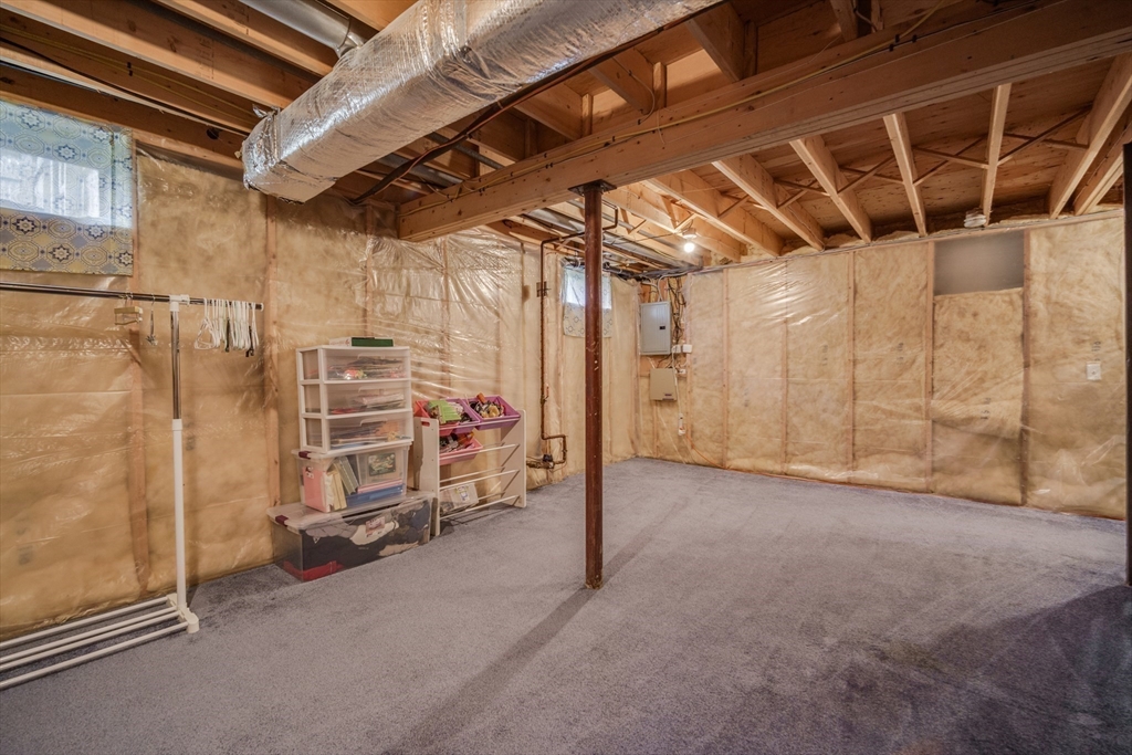 1572 Sumner Avenue Springfield, MA 01118 - Photo 26 of 33 Gallery Image 26