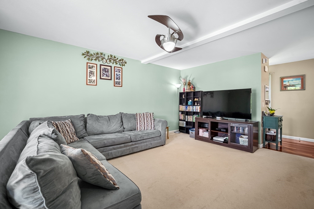 1572 Sumner Avenue Springfield, MA 01118 - Photo 7 of 33 Gallery Image 7