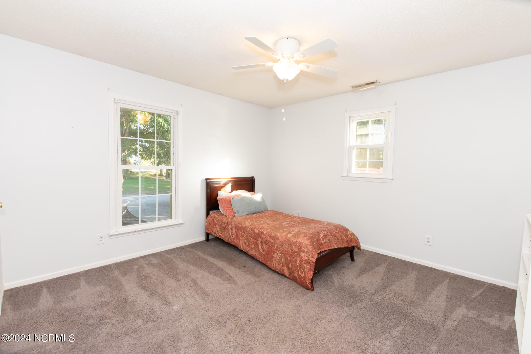 6766 Gum Branch Road Richlands, NC 28574 - Photo 34 of 65 6766 Gum Branch Rd-47