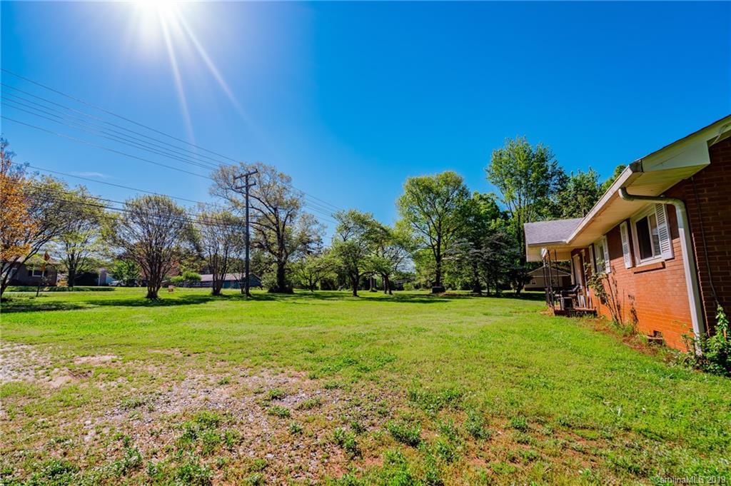14020 Shopton Road West Charlotte, NC 28278 - Photo 17 of 22 Gallery Image 17