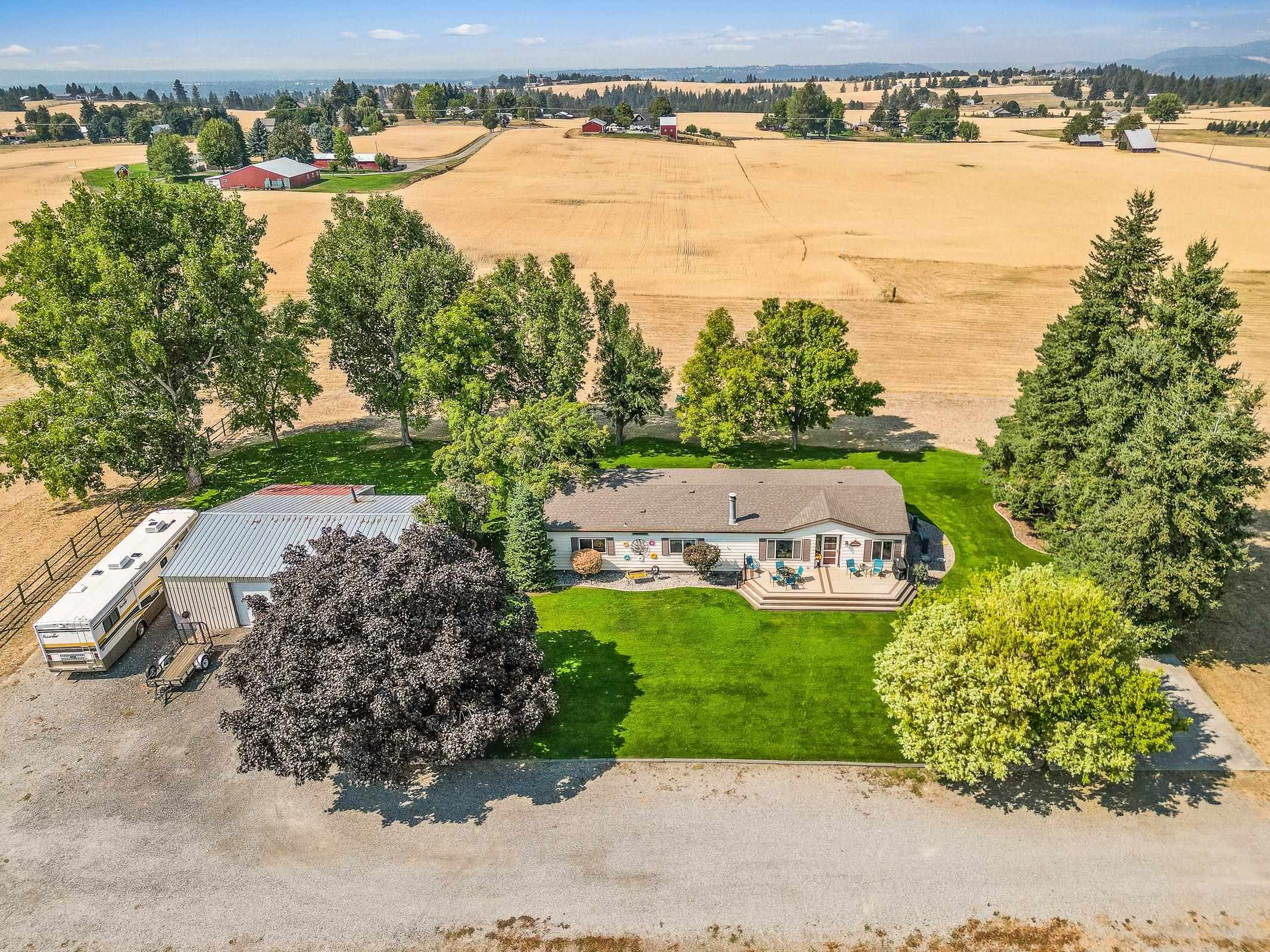 7124 East Uhlig Road Spokane, WA 99217 - Photo 1 of 37