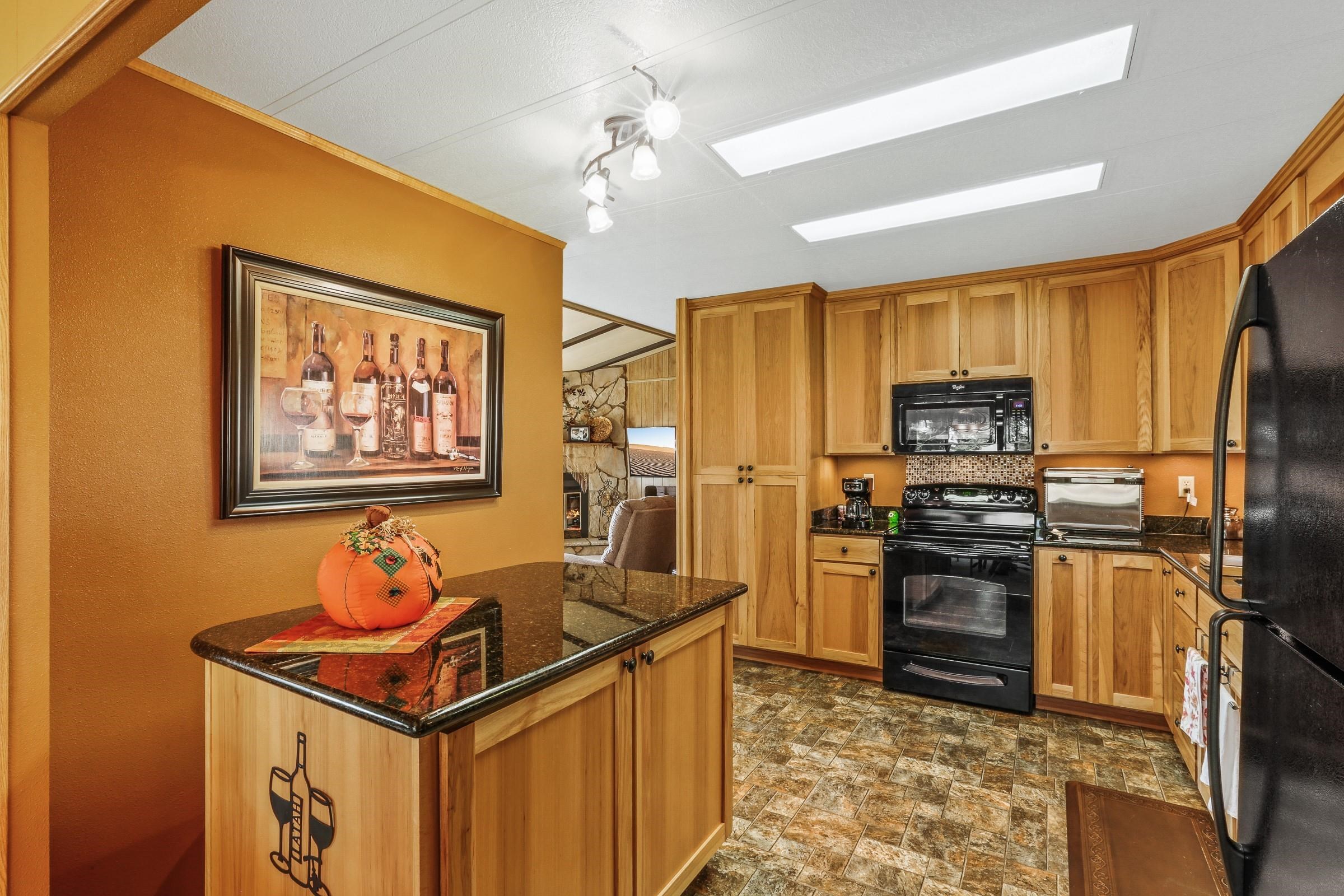 7124 East Uhlig Road Spokane, WA 99217 - Photo 8 of 37