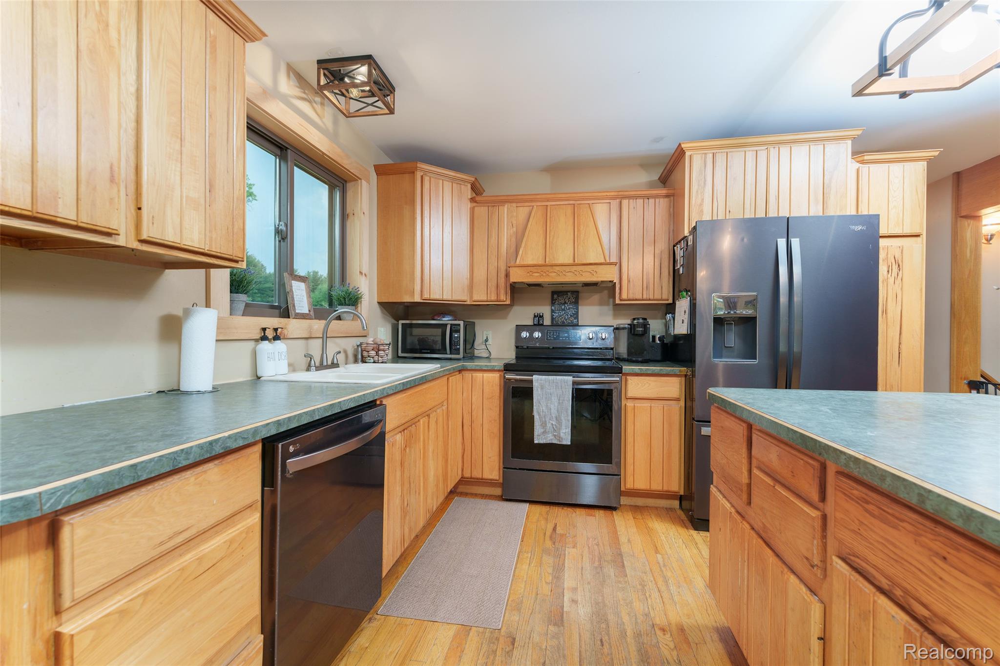 2500 East Jones Road Howell, MI 48855 - Photo 8 of 43 DSC04935.jpg