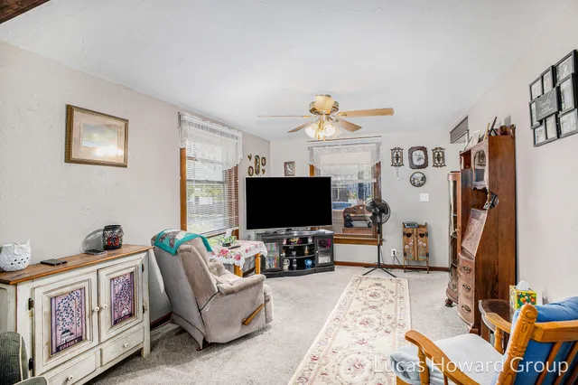 $100,000 | 712 Lenore Avenue, Lansing, MI 48910