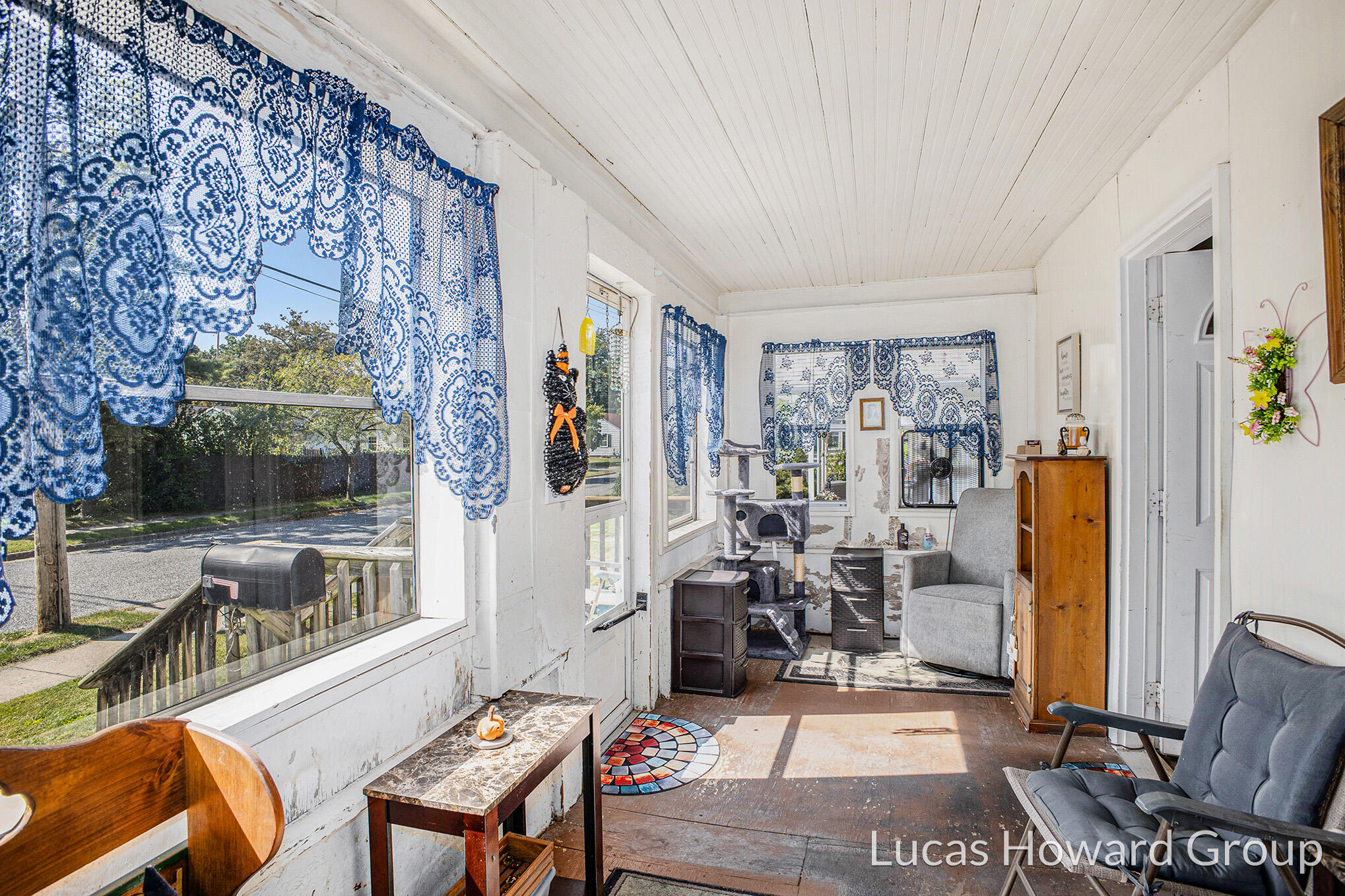 712 Lenore Avenue Lansing, MI 48910 - Photo 4 of 19 5