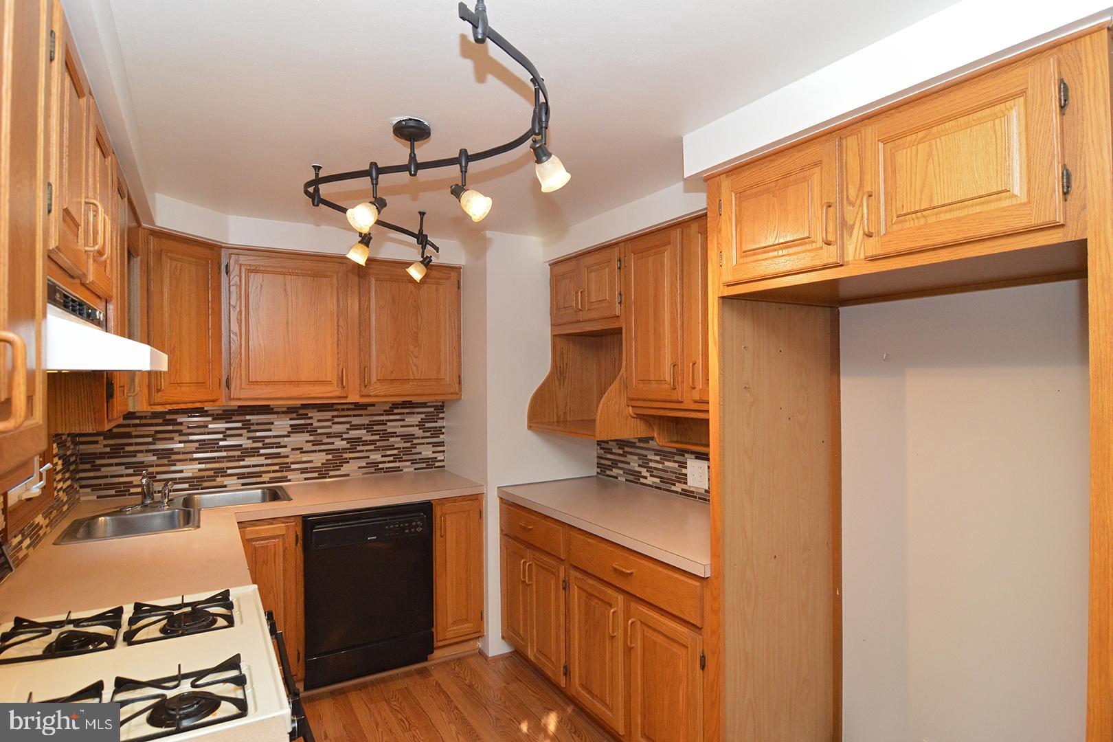 3024 Elm Road Reading, PA 19605 - Photo 24 of 72 Gallery Image 24