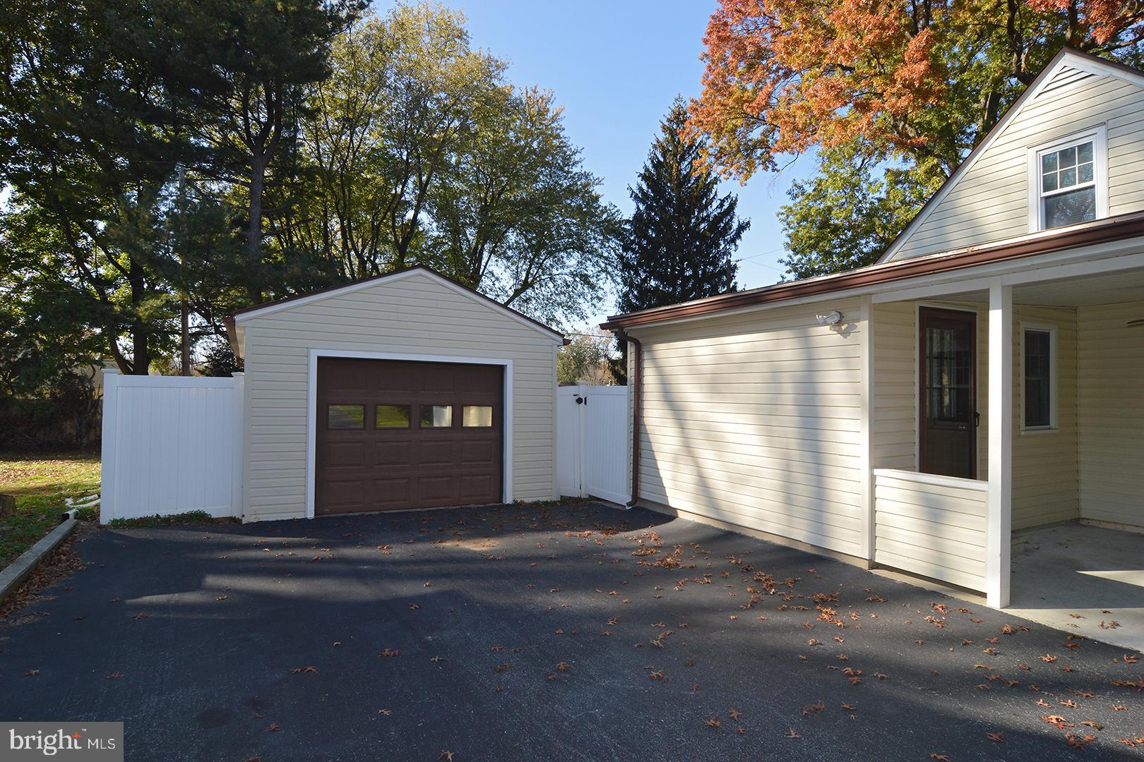 3024 Elm Road Reading, PA 19605 - Photo 8 of 72 Gallery Image 8