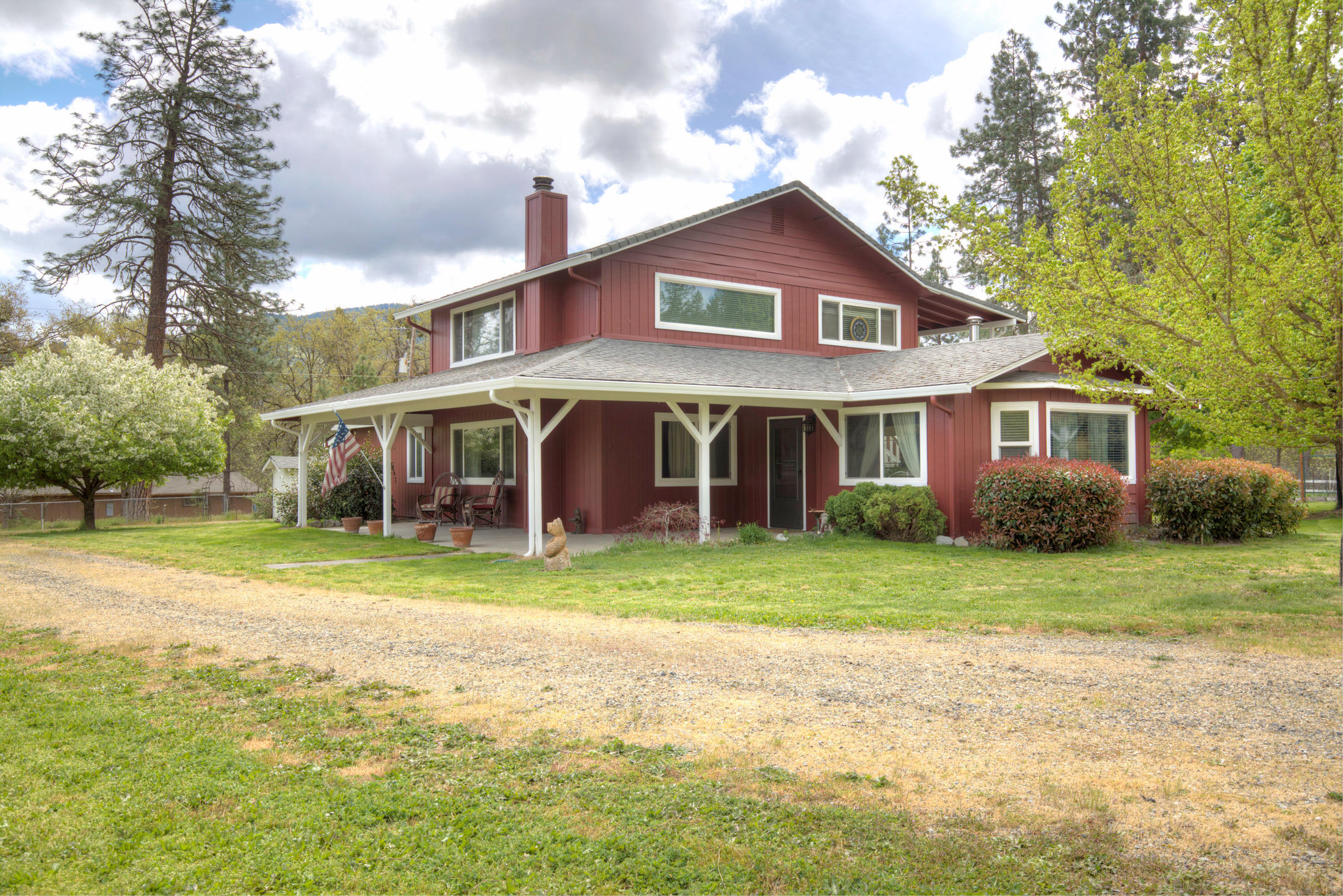 505 Horizon Hills Road Williams, OR 97544 - Photo 4 of 66 horizon046