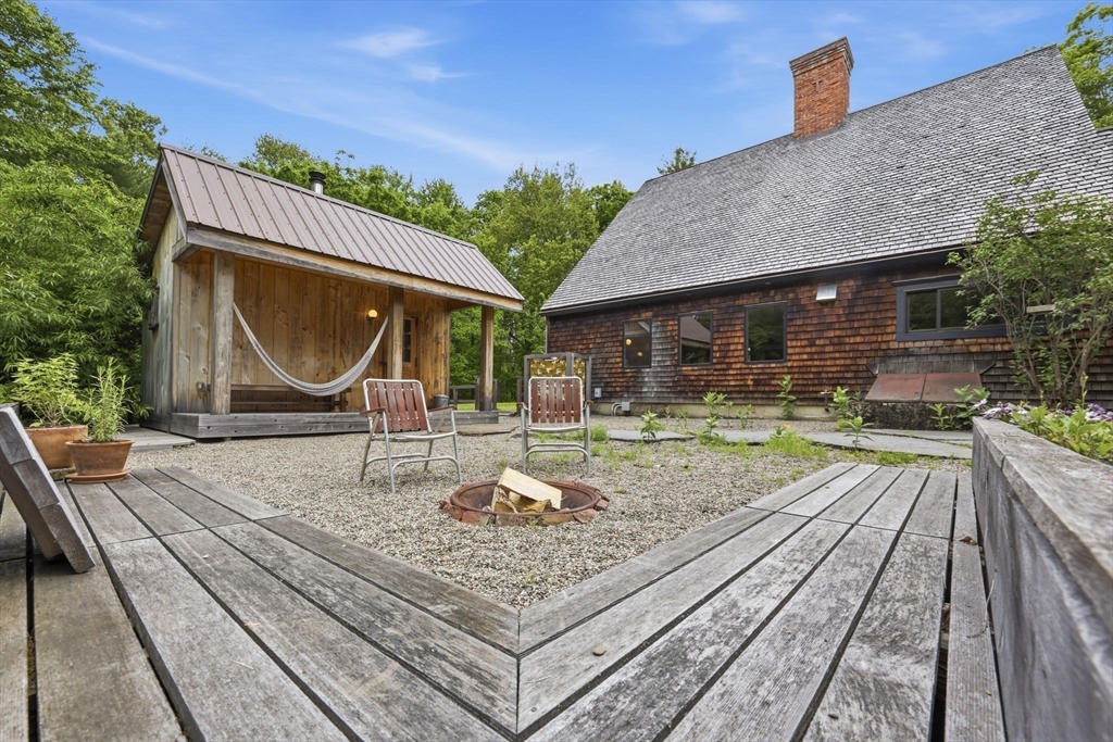 54 Meetinghouse Road Pelham, MA 01002 - Photo 9 of 42