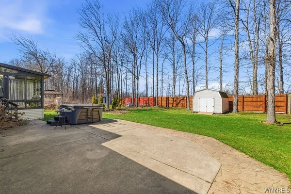 $379,900 | 3662 Woodhaven Circle, Hamburg, NY 14075