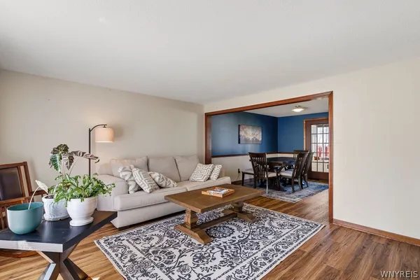 $379,900 | 3662 Woodhaven Circle, Hamburg, NY 14075