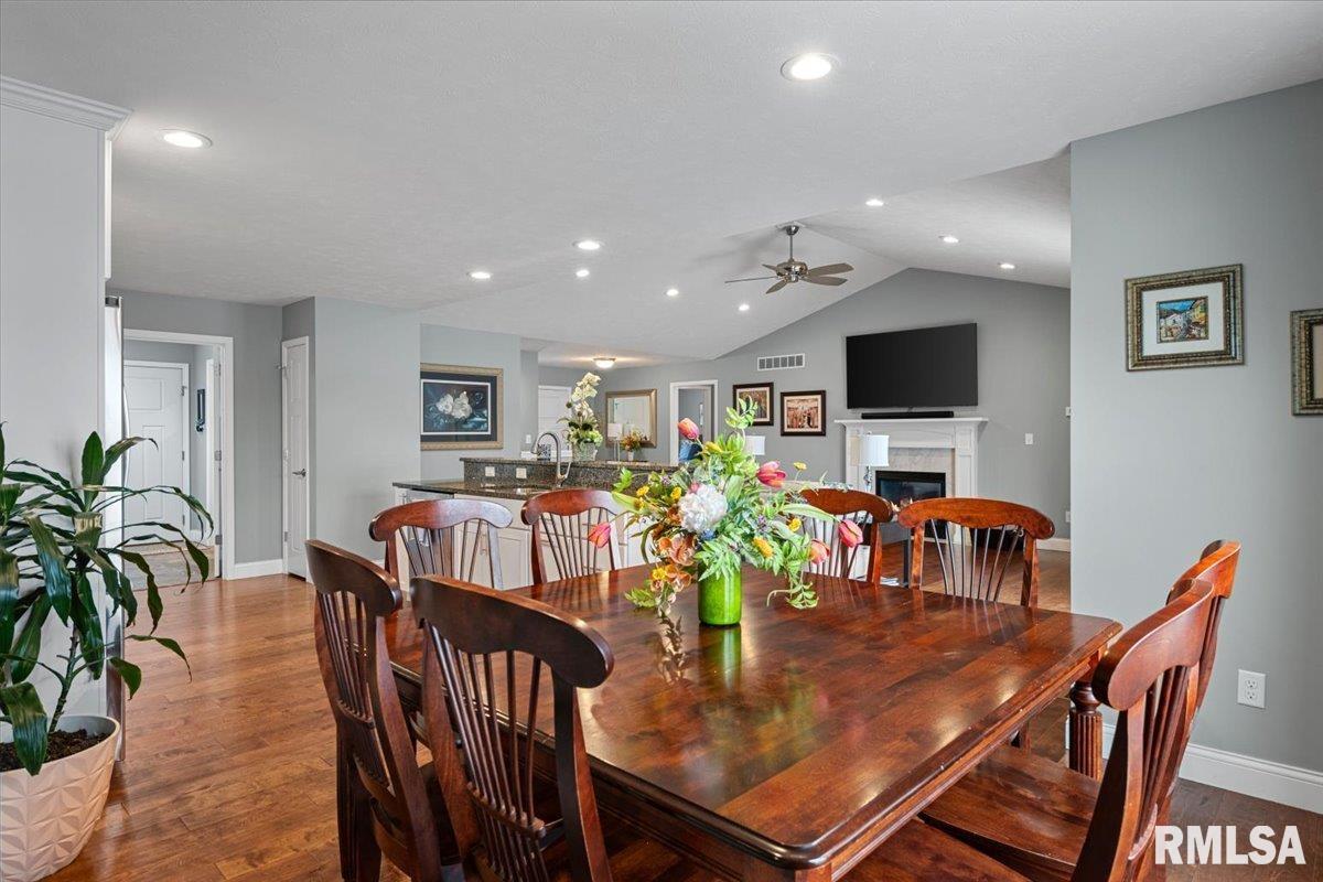 536 Karen Rose Drive Rochester, IL 62563 - Photo 16 of 41