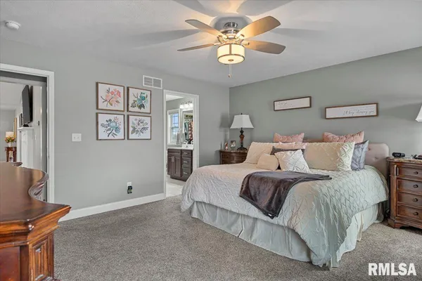 $384,900 | 536 Karen Rose Drive, Rochester, IL 62563