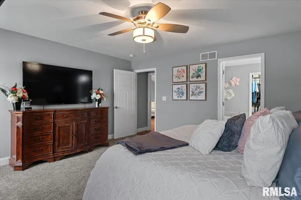 $384,900 | 536 Karen Rose Drive, Rochester, IL 62563