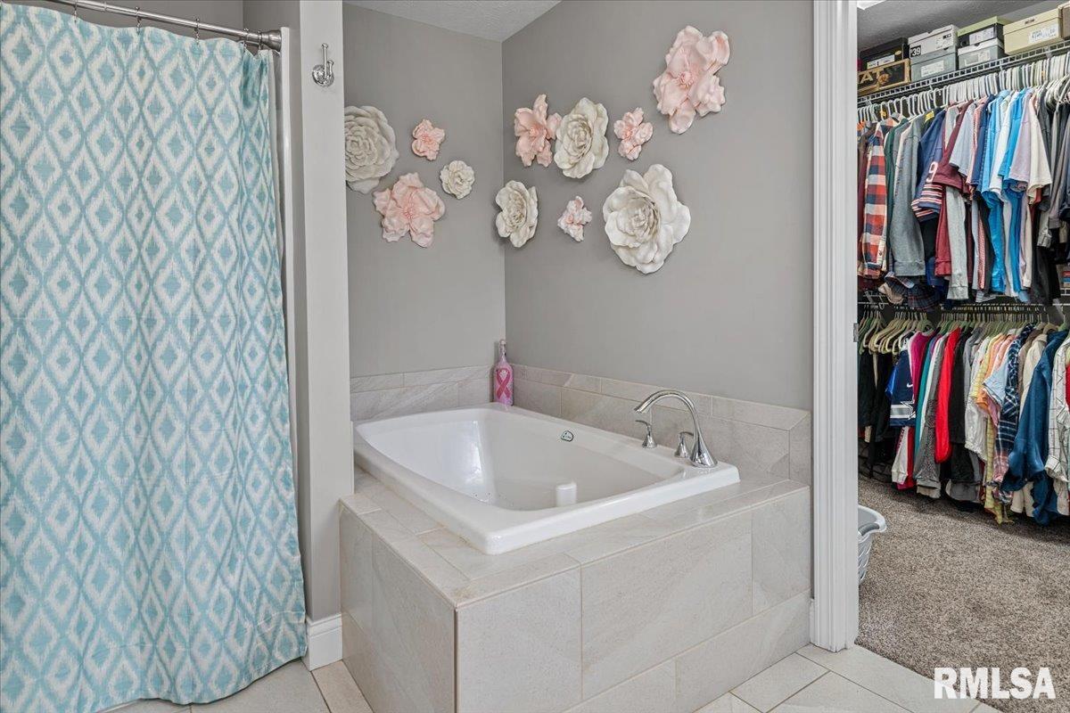 536 Karen Rose Drive Rochester, IL 62563 - Photo 23 of 41