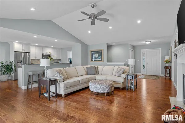$384,900 | 536 Karen Rose Drive, Rochester, IL 62563