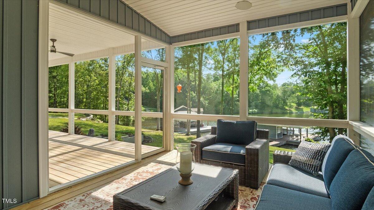 220 Robin Lane Semora, NC 27343 - Photo 7 of 34 18-DSC9008