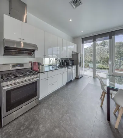 $3,000 | 714 6th Avenue North, Lake Worth Beach, FL 33460