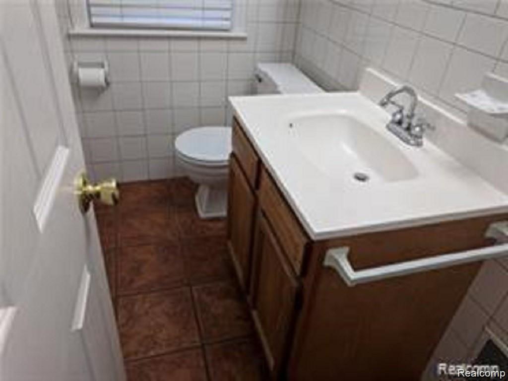 3521 Normandy Road Royal Oak, MI 48073 - Photo 9 of 20