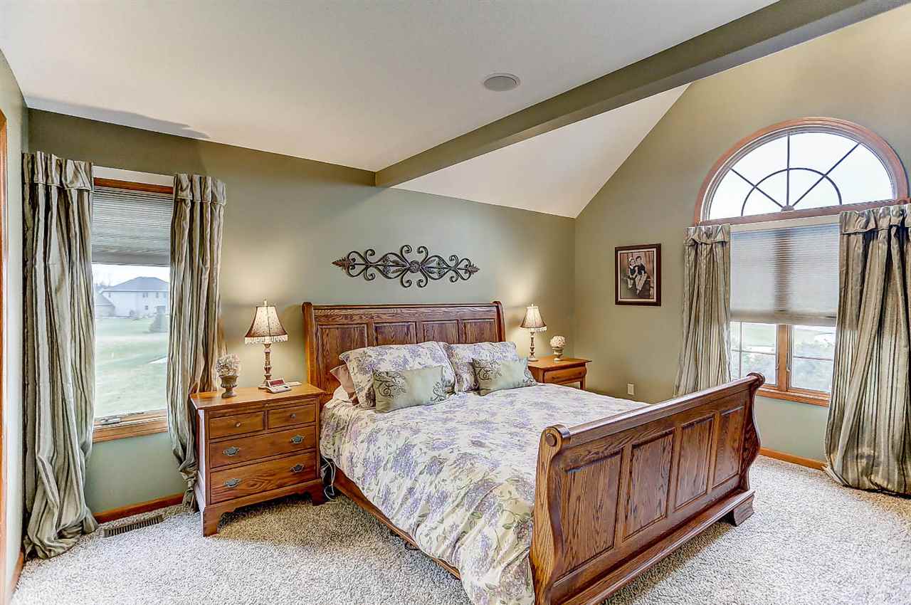 500 Hunters Ridge Auburn, IN 46706 - Photo 15 of 36 Gallery Image 15
