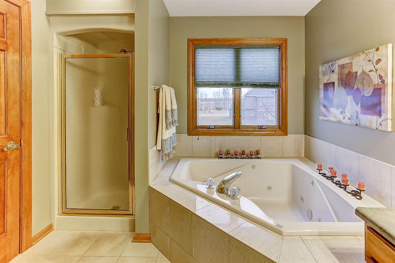 500 Hunters Ridge Auburn, IN 46706 - Photo 18 of 36 Gallery Image 18