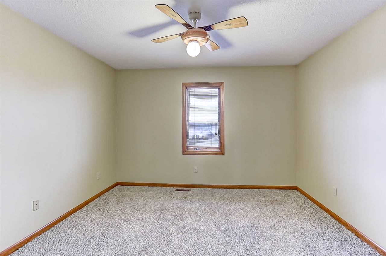 500 Hunters Ridge Auburn, IN 46706 - Photo 22 of 36 Gallery Image 22