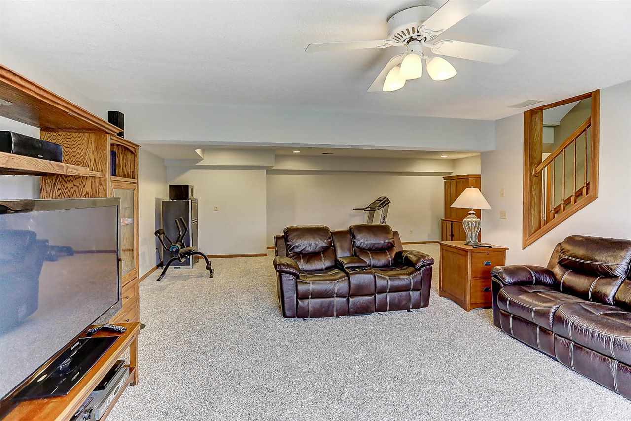 500 Hunters Ridge Auburn, IN 46706 - Photo 27 of 36 Gallery Image 27