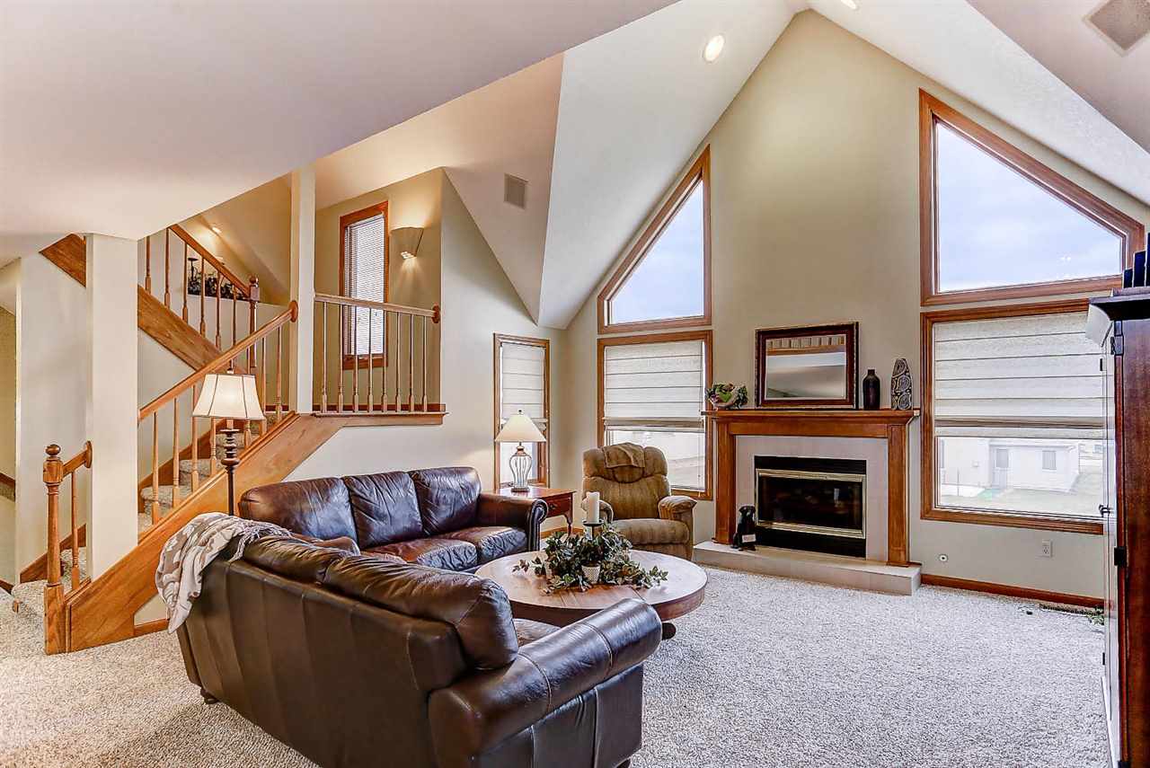 500 Hunters Ridge Auburn, IN 46706 - Photo 5 of 36 Gallery Image 5