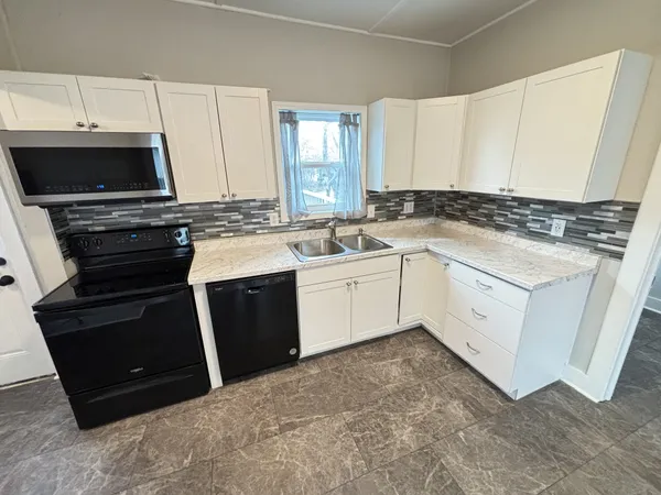 $1,495 | 1404 Debow Street, Old Hickory, TN 37138