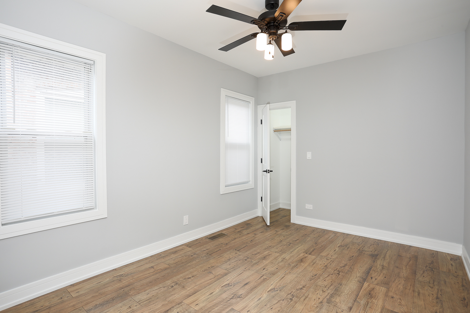 9046 South Racine Avenue Chicago, IL 60620 - Photo 19 of 39 Gallery Image 19