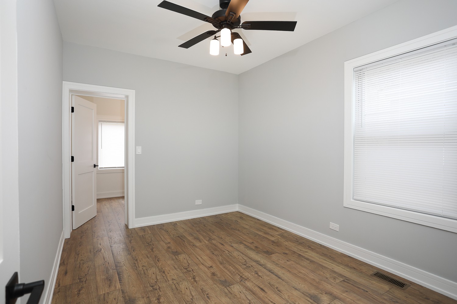9046 South Racine Avenue Chicago, IL 60620 - Photo 20 of 39 Gallery Image 20