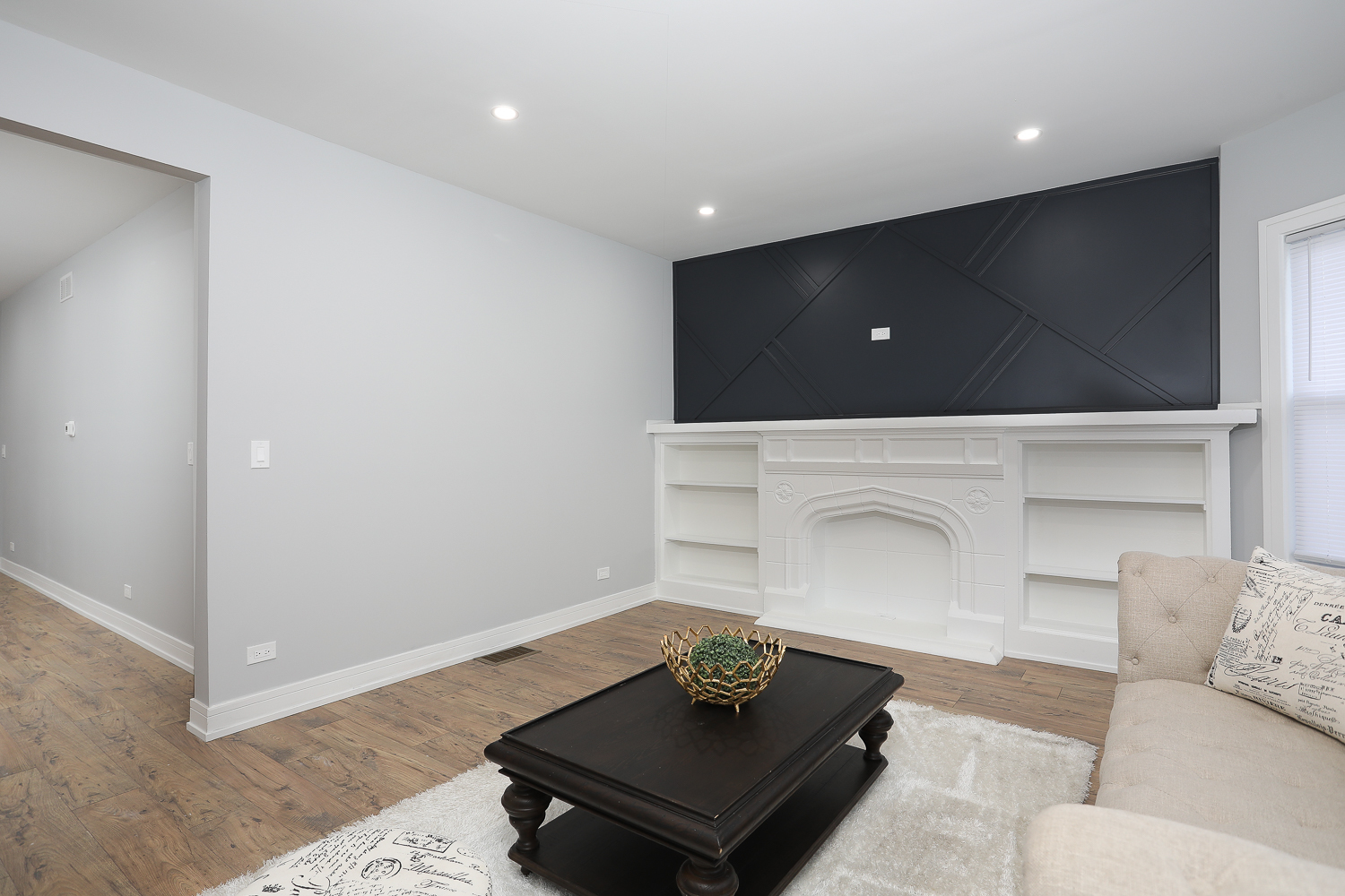 9046 South Racine Avenue Chicago, IL 60620 - Photo 5 of 39 Gallery Image 5
