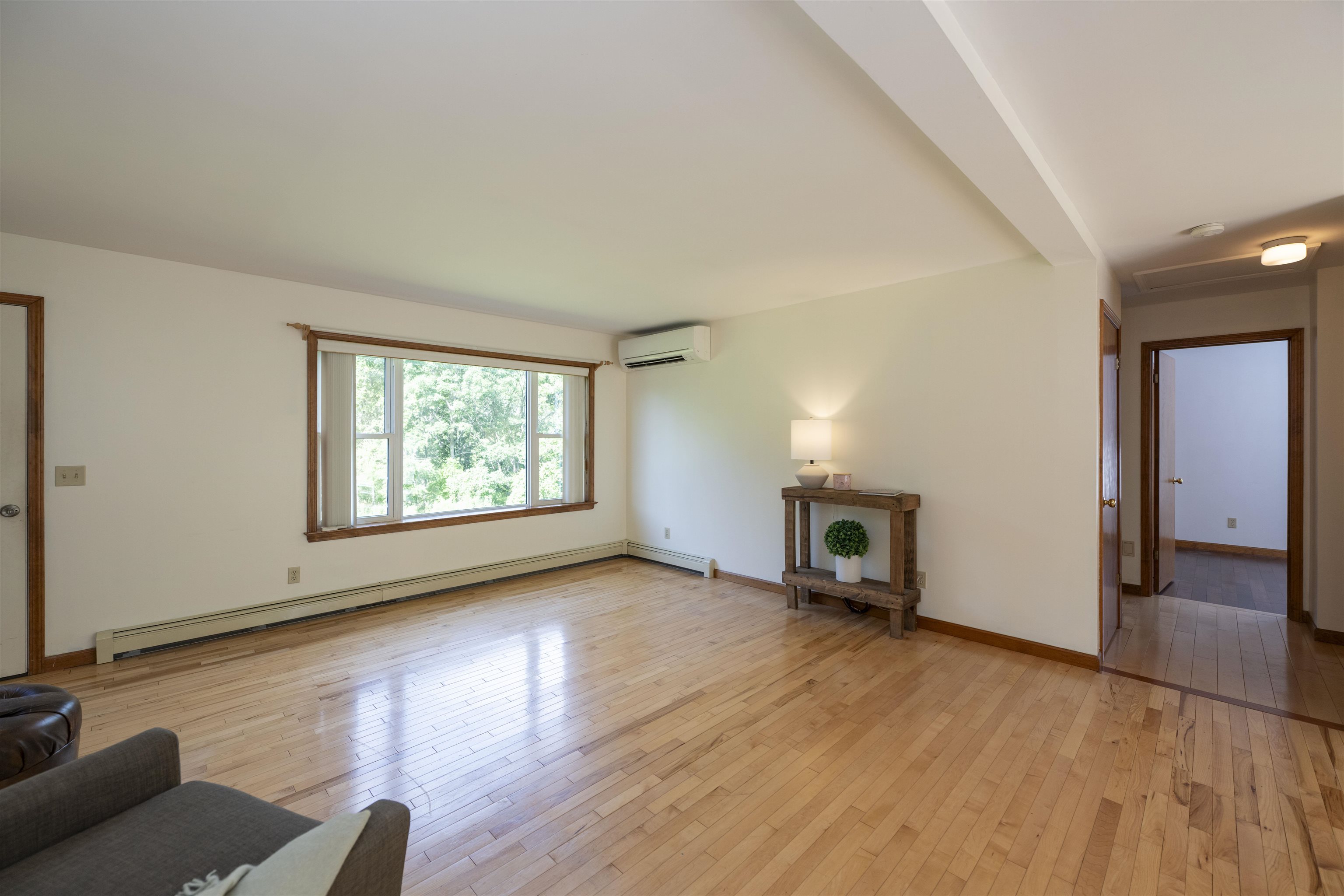 100 Riverside Lane Royalton, VT 05068 - Photo 5 of 27
