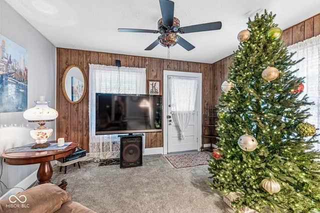 $199,000 | 630 North Gladstone Avenue, Indianapolis, IN 46201