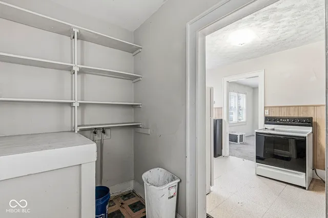 $199,000 | 630 North Gladstone Avenue, Indianapolis, IN 46201