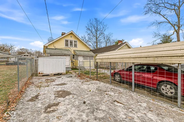 $199,000 | 630 North Gladstone Avenue, Indianapolis, IN 46201