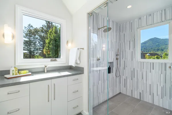 $3,900,000 | 37 Rosebank Avenue, Kentfield, CA 94904