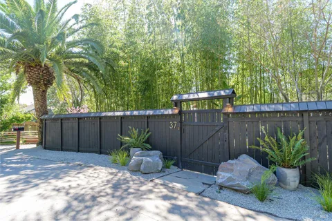 $3,900,000 | 37 Rosebank Avenue, Kentfield, CA 94904