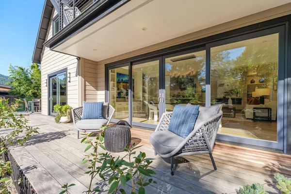 $3,900,000 | 37 Rosebank Avenue, Kentfield, CA 94904