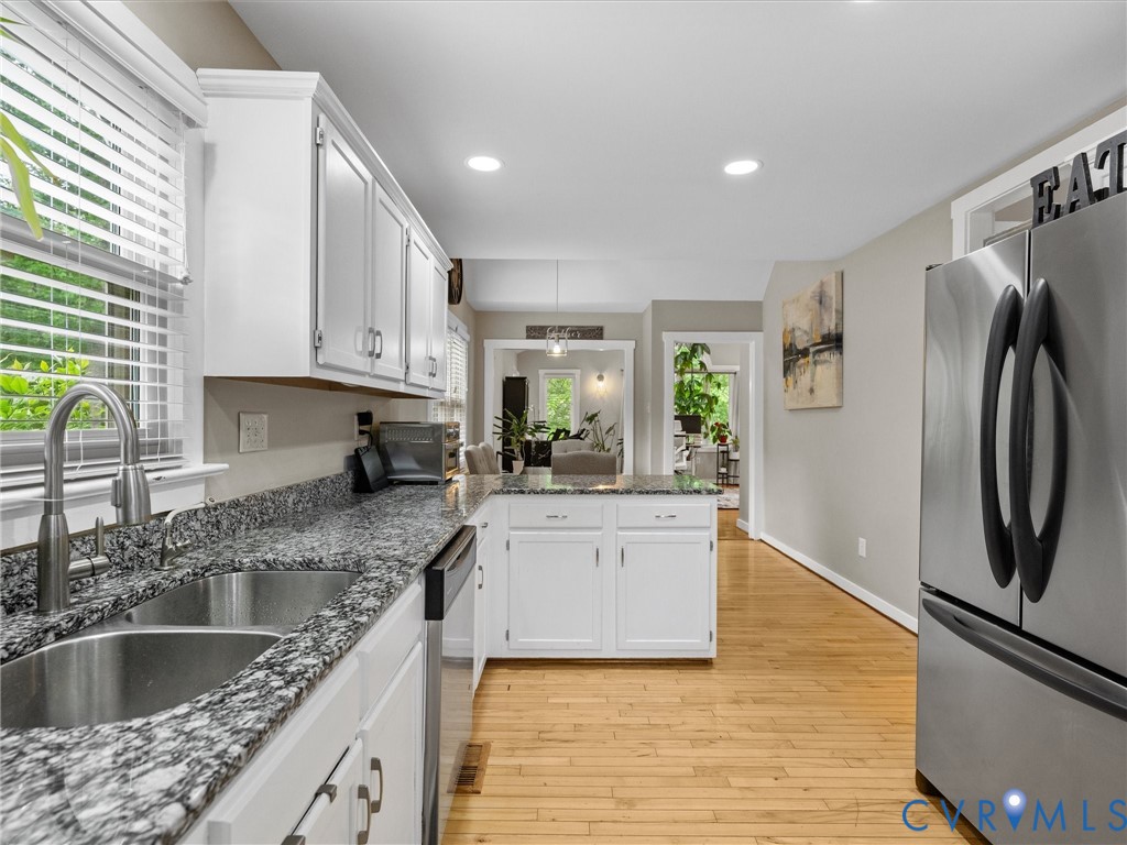 8725 Chippenham Road Richmond, VA 23235 - Photo 12 of 55