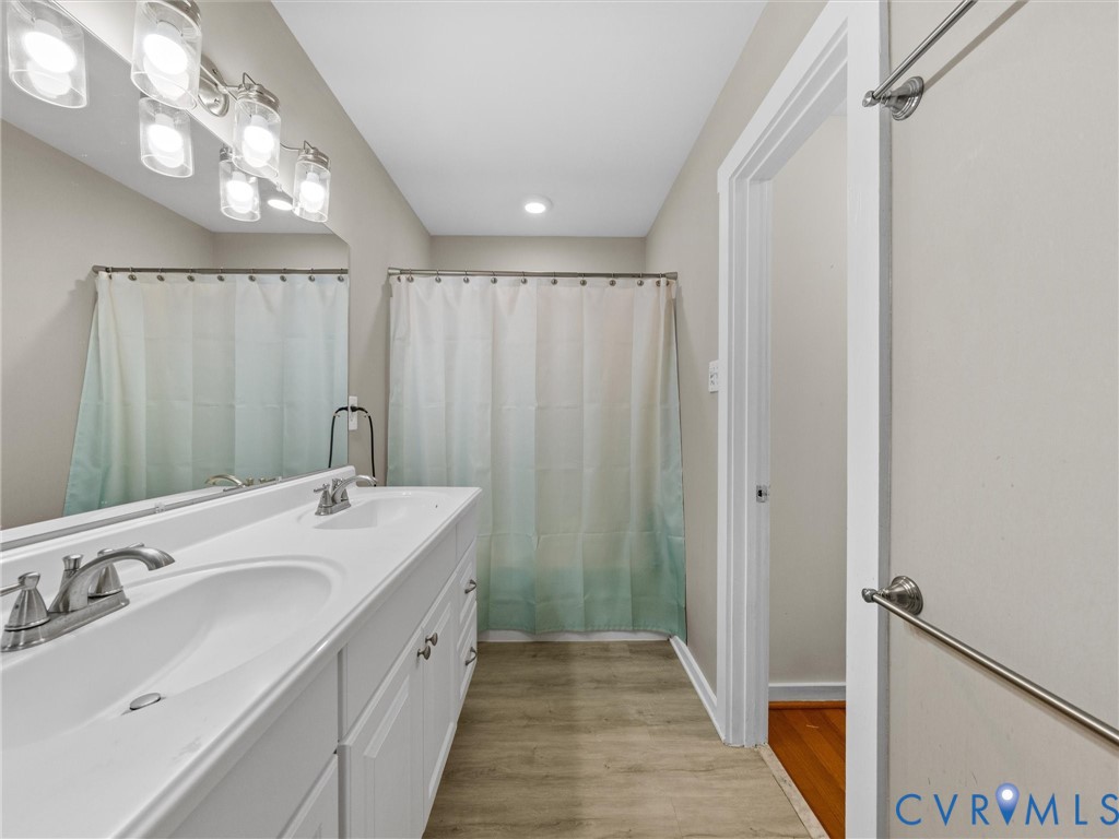8725 Chippenham Road Richmond, VA 23235 - Photo 23 of 55