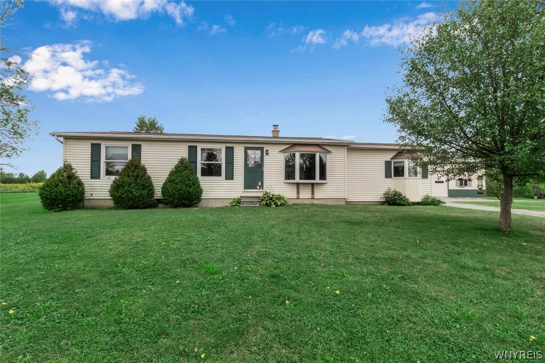 8665 Akron Road, Akron, NY 14001 Compass