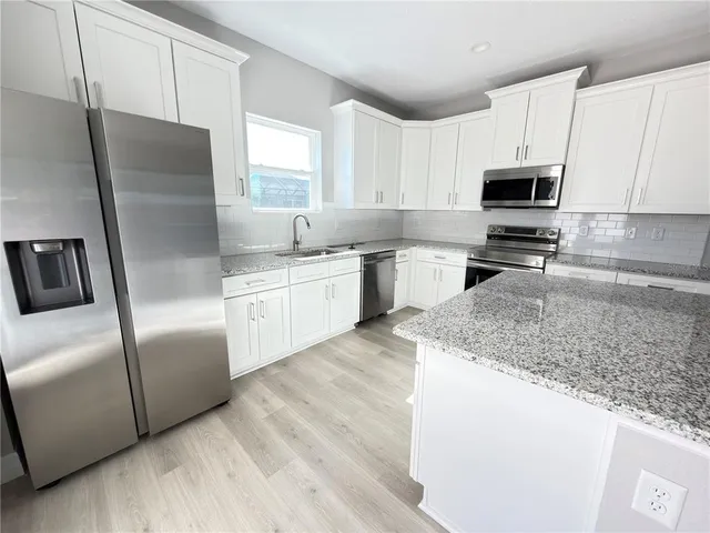 $2,300 | 5048 San Ignacio Drive, Sebring, FL 33872