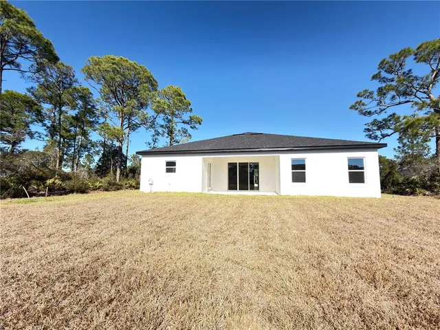 $2,300 | 5048 San Ignacio Drive, Sebring, FL 33872
