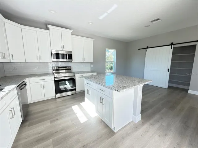 $2,300 | 5048 San Ignacio Drive, Sebring, FL 33872