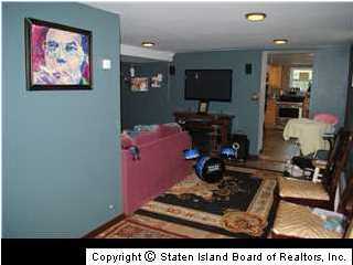 238 Fingerboard Road Staten Island, NY 10305 - Photo 17 of 20 Additional Photo