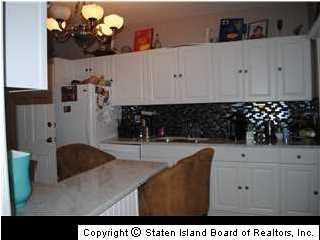 238 Fingerboard Road Staten Island, NY 10305 - Photo 4 of 20 Additional Photo