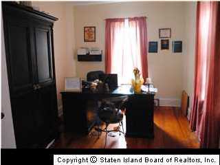 238 Fingerboard Road Staten Island, NY 10305 - Photo 7 of 20 Additional Photo