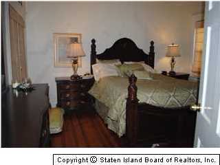 238 Fingerboard Road Staten Island, NY 10305 - Photo 8 of 20 Additional Photo